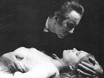 Chris Lee and Joanna Lumely in "The Satanic Rites of Dracula" (1973)